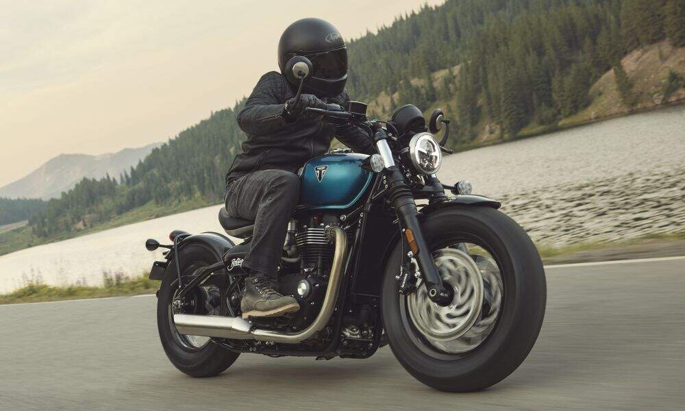 triumph bonneville bobber 2026
